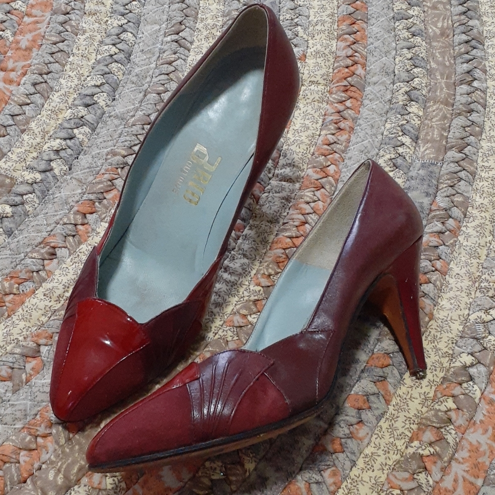 Vintage Italian Burgundy Leather Suede Pumps 6.5